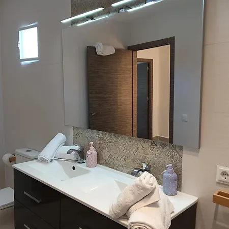 Domek alpejski Charming In With Private Pool *